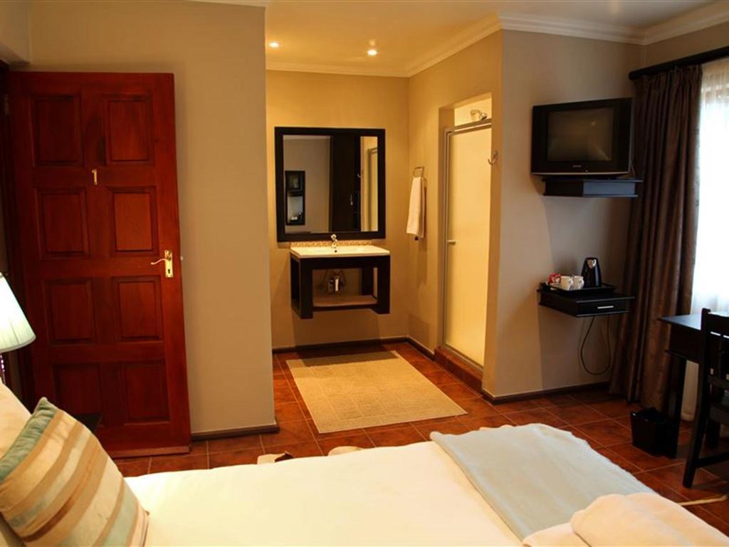 East View Guesthouse Pretoria-Noord Pokoj fotografie